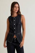 Load image into Gallery viewer, Shapeshift Vest