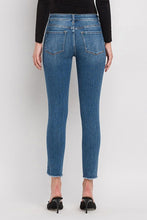 Load image into Gallery viewer, Mid Rise Raw Hem Skinny