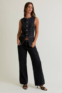 Shapeshift Vest