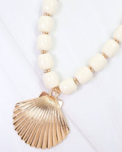 Load image into Gallery viewer, Muriel Shell Necklace Ivory