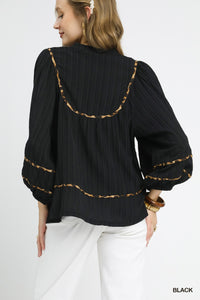 Animal Detail Top