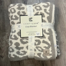 Load image into Gallery viewer, Reversible Leopard Blanket