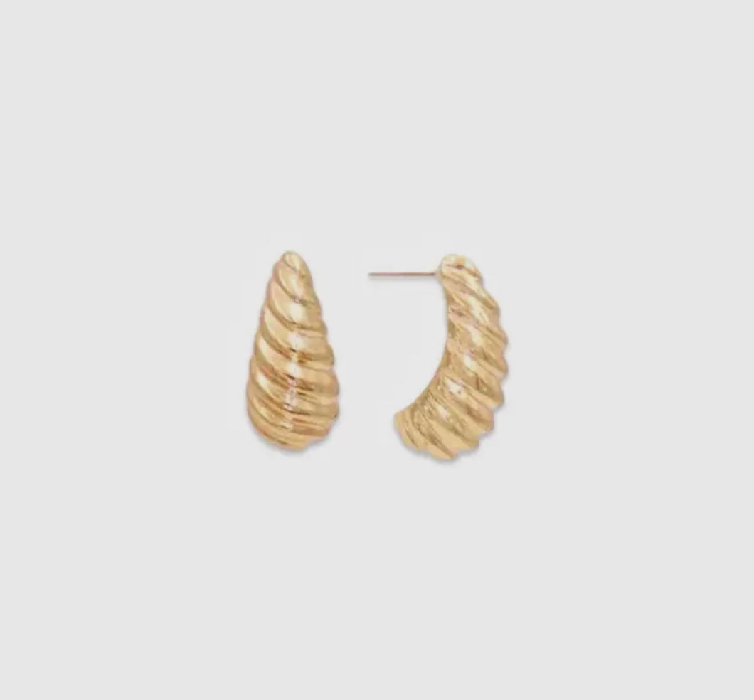 Gold Textured Earrings