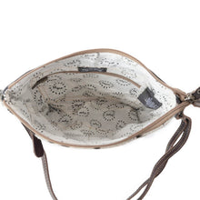 Load image into Gallery viewer, Blue Coral Crossbody