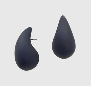 Teardrop Stud