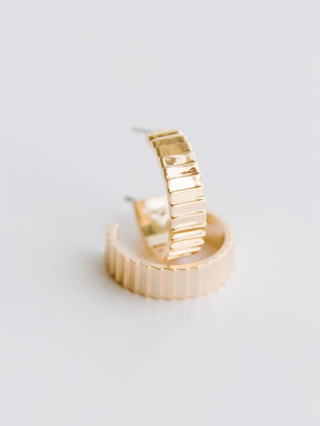 Aneesa Earrings-Gold