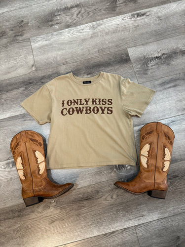 Kiss Cowboys T