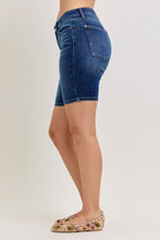 Load image into Gallery viewer, Judy Blue MR Bermuda Short