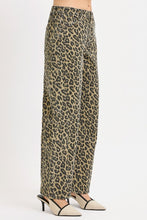Load image into Gallery viewer, Risen Leopard Pant