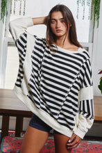 Load image into Gallery viewer, Wanted Sweatshirt