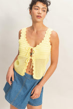 Load image into Gallery viewer, Scallop Vest