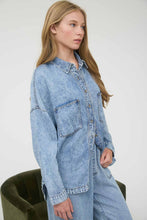 Load image into Gallery viewer, Fave Button Down Top
