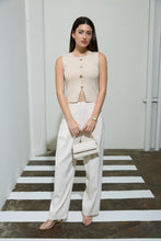 Load image into Gallery viewer, Sun Button Vest