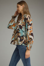 Load image into Gallery viewer, Kenzie Blouse