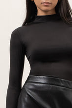 Load image into Gallery viewer, Basic Mock Neck