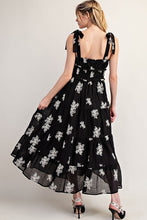 Load image into Gallery viewer, Velaris Dress
