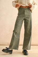 Load image into Gallery viewer, Snake Print Pant