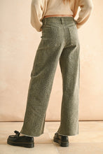 Load image into Gallery viewer, Snake Print Pant