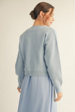 Load image into Gallery viewer, Knotted Sweater