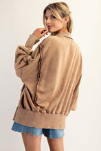 Load image into Gallery viewer, Snow Wash Pullover