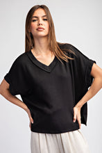 Load image into Gallery viewer, Fave V Neck Top