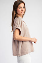 Load image into Gallery viewer, Fave V Neck Top