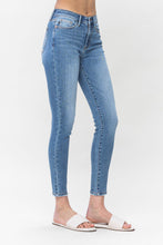 Load image into Gallery viewer, Judy Blue Vintage Skinny
