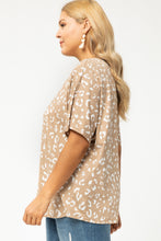 Load image into Gallery viewer, Leopard Latte Top